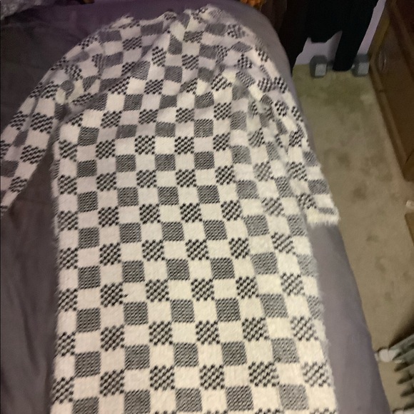 Calf length cozy sweater - Picture 3 of 4